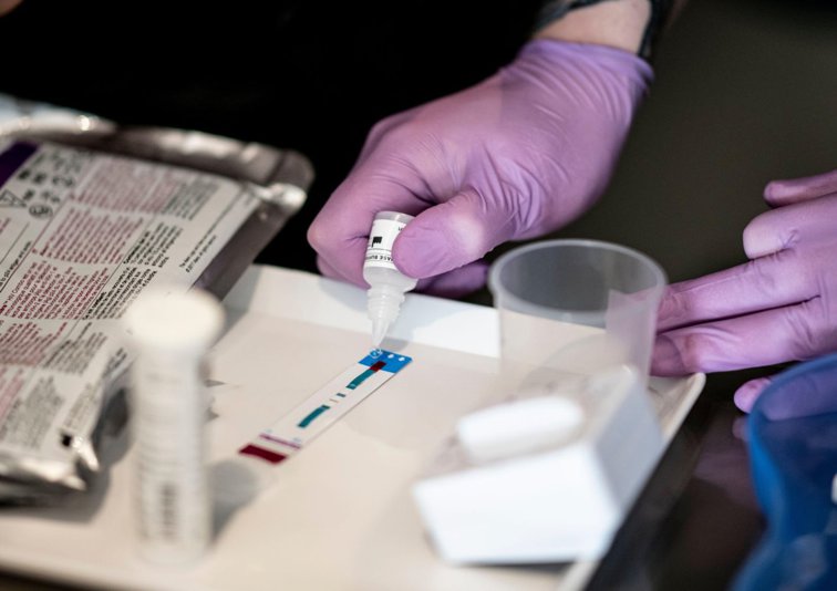 Imaginea articolului Testele pentru un vaccin împotriva HIV, oprite. Concluziile cercetătorilor din Africa de Sud