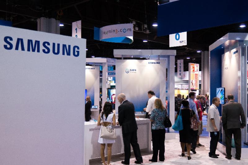 Samsung lansează noua linie de telefoane Galaxy S20. Compania ar putea veni şi cu o surpriză