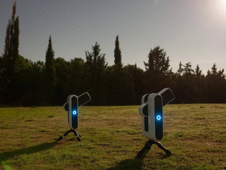 Imaginea articolului Un start-up francez a creat telescopul de buzunar, controlat de telefon