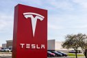 Imaginea articolului Mii de modele Tesla sunt rechemate în service în Germania. Elon Musk are mari probleme şi cu vânzările 