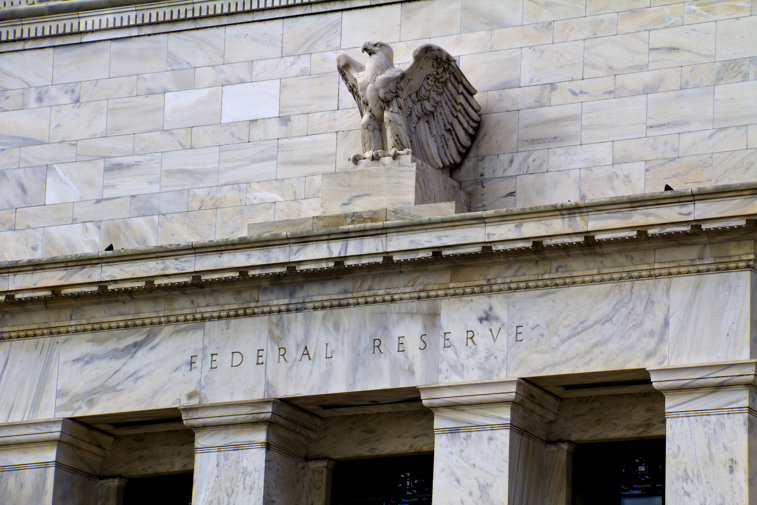 Imaginea articolului Federal Reserve reduce dobânda de referinţă la zero pentru a susţine economia