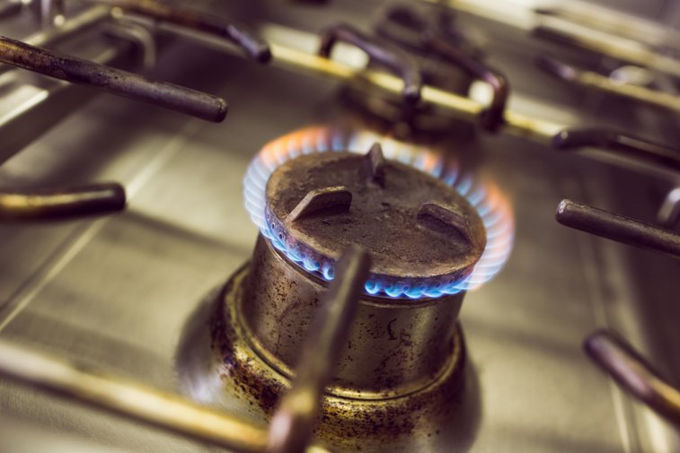 Imaginea articolului Marcel Vela: Preţurile la gaze, carburanţi, apă, salubritate, energie termică şi electrică nu pot fi majorate