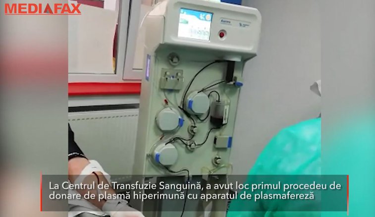 Imaginea articolului În Bucureşti a fost prelevată în premieră cu aparatul de pasmafereza plasmă de la un donator vindecat de Covid 19. Ce pacienţi urmează să fie trataţi 
