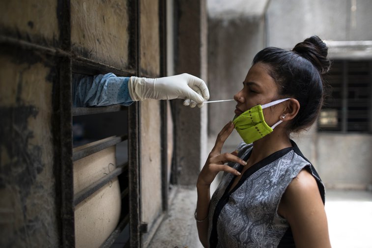 Imaginea articolului Pandemia COVID-19 accelerează. Directorul OMS, Tedros Adhanom: „Un milion de cazuri de coronavirus în doar 8 zile”