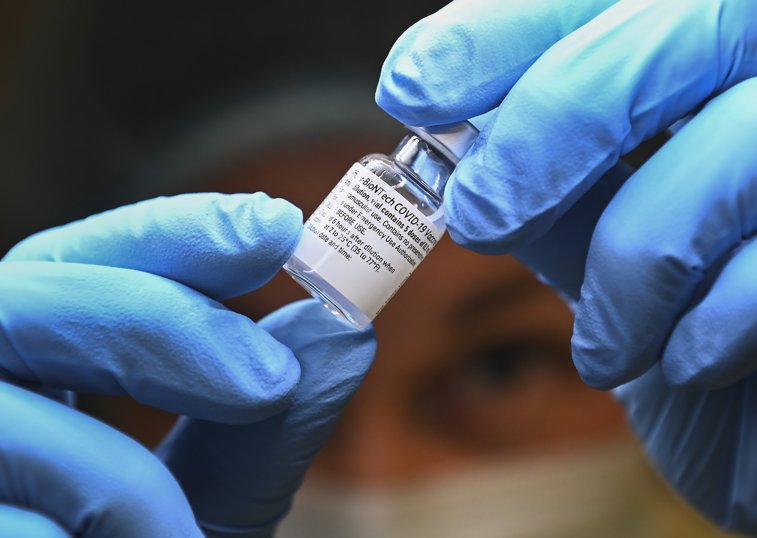 Imaginea articolului Ce conţineau documentele furate de la Agenţia Europeană a Medicamentului? Informaţii despre vaccinul Pfizer/ BioNTech