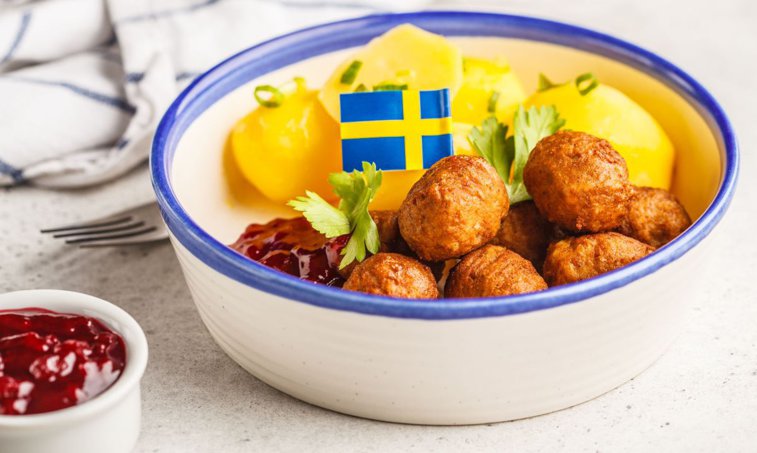 Imaginea articolului Reţeta de chifteluţe suedeze şi a sosului de merişoare publicate de Ambasada Suediei la Bucureşti