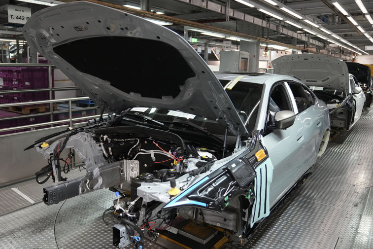 Imaginea articolului Ce plan are Uniunea Europeană cu industria auto de pe continent? Dacă va fi aprobat, ar putea duce la dispariţia a 500.000 de locuri de muncă