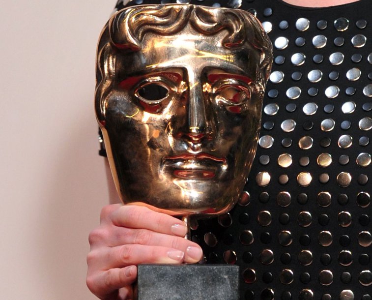 Imaginea articolului PREMIILE BAFTA: Marii câştigători. Cine a impresionat pe covorul roşu - FOTO