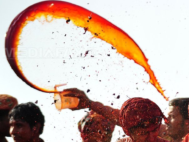 Imaginea articolului Sărbătoarea culorii în India: Festivalul care atrage milioane de oameni - FOTO 