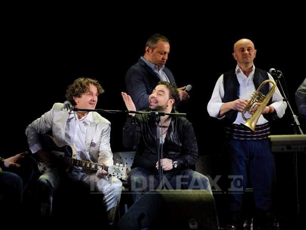 Imaginea articolului REPORTAJ: Concertul Goran Bregovic – Florin Salam la Bucureşti: "If you don’t go crazy, you are not normal" - FOTO