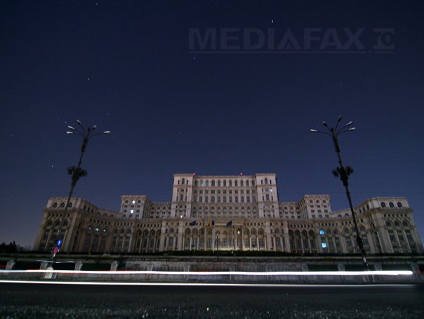Imaginea articolului Iluminatul Parlamentului va fi întrerupt sâmbătă seară, pentru a marca Ora Pământului în România