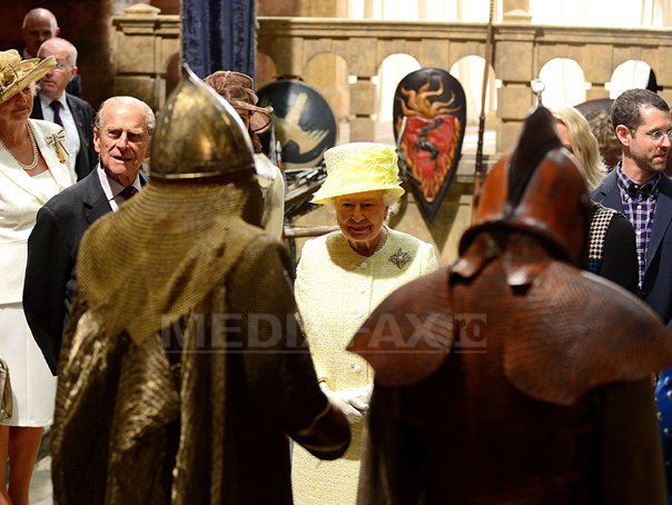Imaginea articolului Regina Elizabeth a II-a a vizitat platoul de filmare al serialului "Urzeala tronurilor"