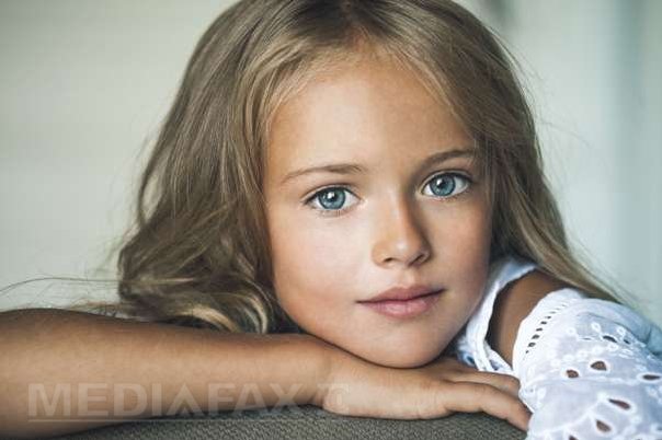 Imaginea articolului Declarată CEA MAI FRUMOASĂ fată din lume la numai 8 ani. Cine este Kristina Pimenova - GALERIE FOTO