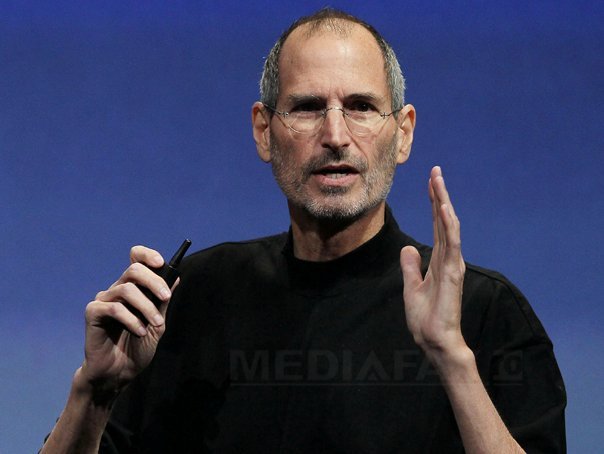 Imaginea articolului O nouă BIOGRAFIE despre Steve Jobs: Cofondatorul Apple a refuzat un transplant de rinichi de la Tim Cook