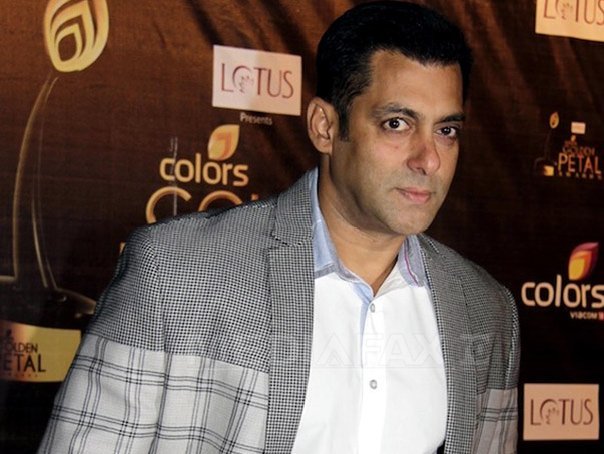 Imaginea articolului Actorul Salman Khan, condamnat la cinci ani de închisoare, rămâne liber până la judecarea apelului