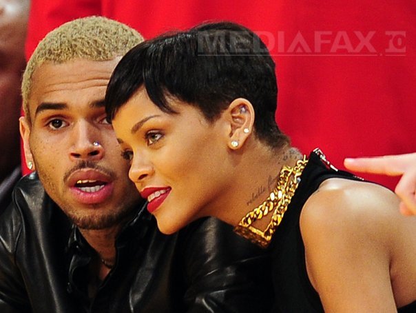 Imaginea articolului Chris Brown a dezvăluit de ce a agresat-o pe Rihanna: "M-am simţit ca un monstru"