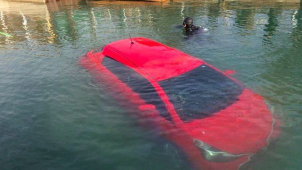 Imaginea articolului O femeie a ajuns cu maşina într-un lac din cauza unei erori a dispozitivului GPS