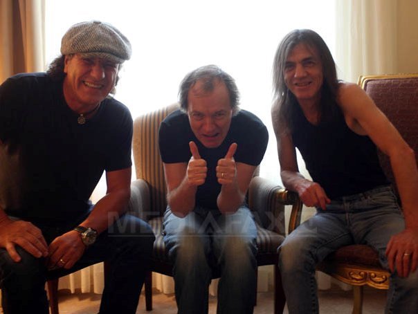 Imaginea articolului Cliff Williams, de la AC/DC, se retrage din industria muzicală, după turneul mondial 'Rock Or Bust'