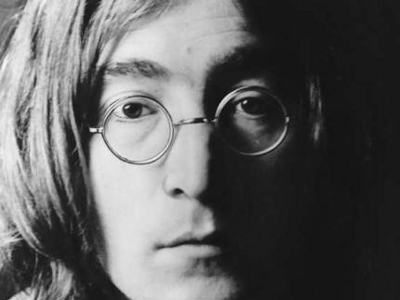 Imaginea articolului  Scrisoarea ”John Lennon în război cu McCartney” = 30000 dolari. Valoarea The Beatles