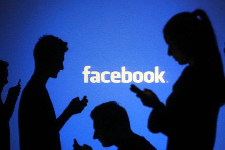 Imaginea articolului Facebook angajează 3.000 de oameni pentru a elimina cât mai repede postările LIVE ce conţin acte de violenţă