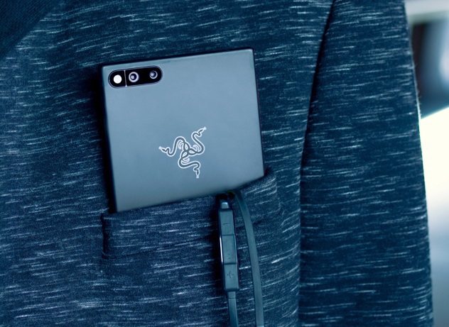 Imaginea articolului Razer Phone, telefonul pentru gameri, lansat oficial