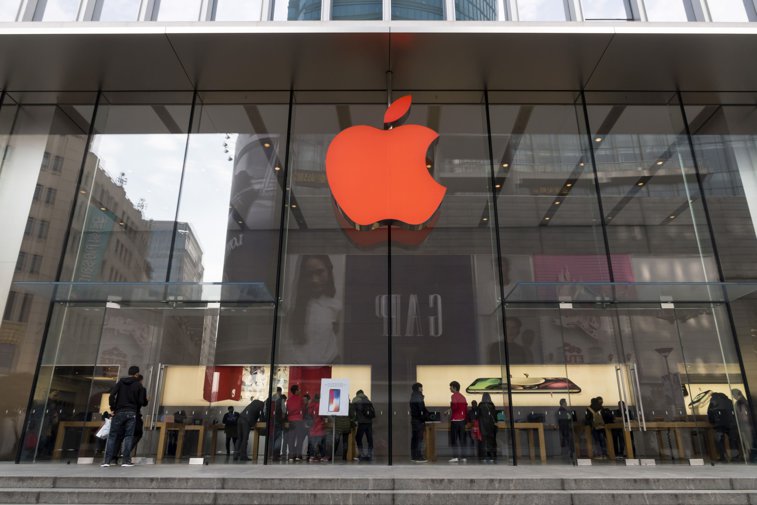 Imaginea articolului Atac cibernetic la Apple comis de un adolescent din Australia. Compania susţine că datele clienţilor „nu au fost compromise” 