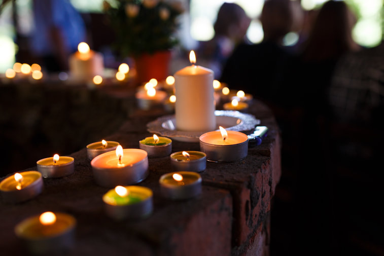 Imaginea articolului Moarte şi muzică: Care sunt cele mai solicitate CÂNTECE la înmormântările din Marea Britanie/ Pastor: Oamenii vor o combinaţie de personal şi familiar
