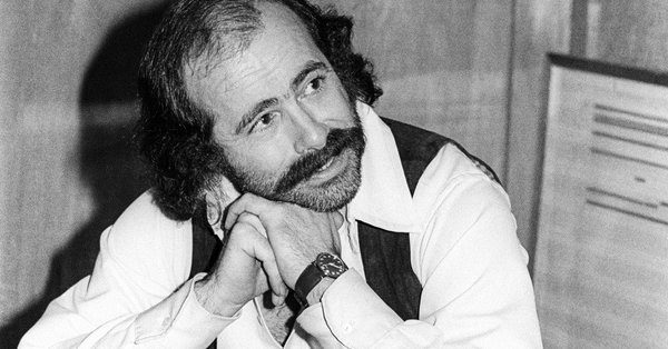 Imaginea articolului Robert Hunter, poet şi autor al unor piese folk cântate de Grateful Dead şi Bob Dylan, a murit la 78 de ani