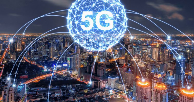 Imaginea articolului Unde pot accesa românii internetul 5G, la ce preţuri şi cu ce telefoane: Trei operatori din România au lansat servicii 5G
