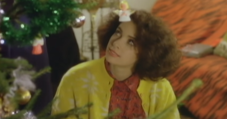 Imaginea articolului ASCULTĂ SMART RADIO | Modelul din clipul „Last Christmas”, al trupei Wham! , îşi aminteşte filmările de acum 35 de ani