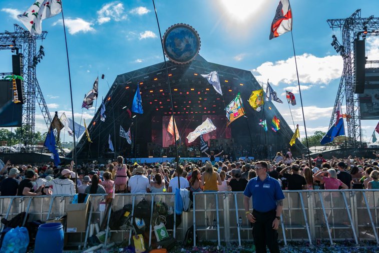 Imaginea articolului Festivalul Glastonbury amână ediţia din 2020, la doar câteva zile după ce nume mari ale muzicii şi-au confirmat participarea