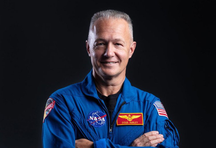Imaginea articolului Astronautul Doug Hurley s-a lovit la cap în momentul întâlnirii cu colegii săi de pe Staţia Spaţială