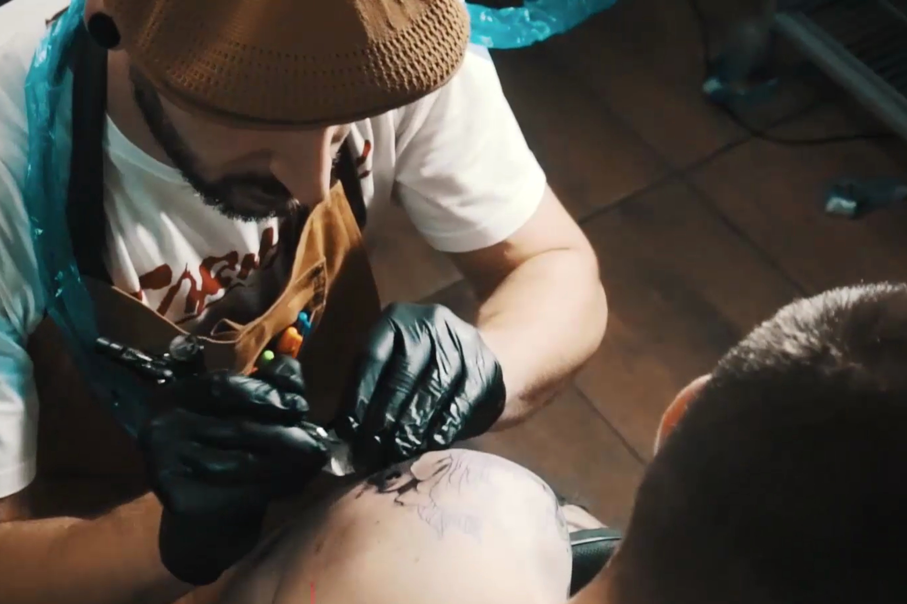 Viata secreta a unui tatuator anonim – Elegance Tattoo