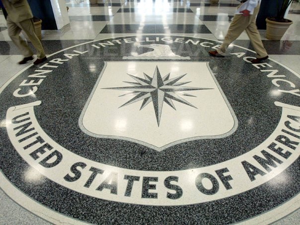 Imaginea articolului Codul secret al sculpturii de la sediul CIA, marele mister neelucidat al lumii. „Nu credeam că vor trece 30 de ani fără a fi rezolvat”