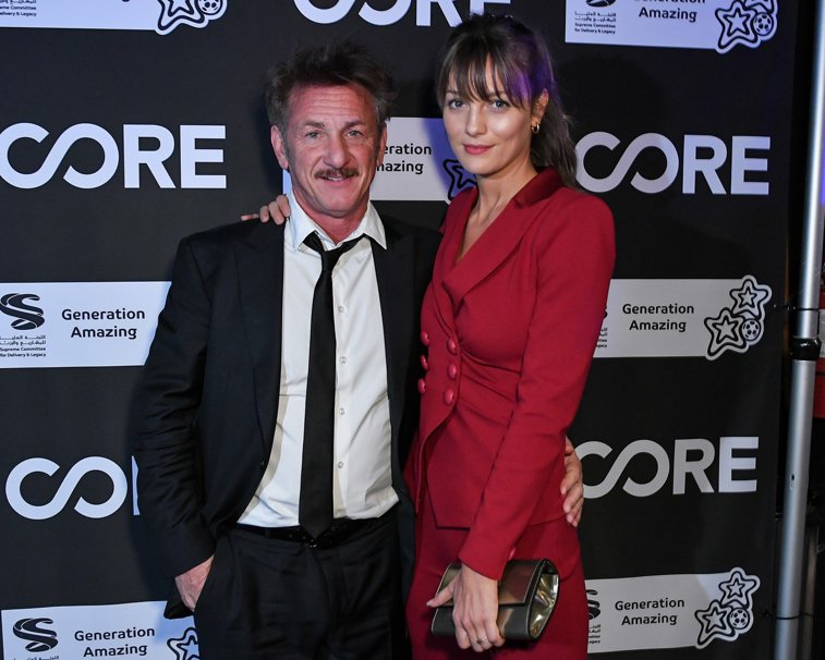 Imaginea articolului Actorul Sean Penn s-a căsătorit cu iubita lui cu 30 de ani mai tânără, Leila George

