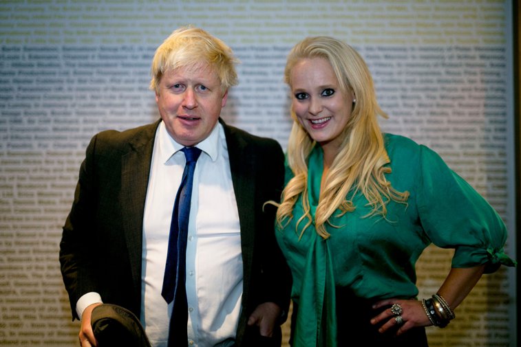 Imaginea articolului Aventuri „tehnologice” pentru Boris Johnson. Premierul britanic are parte de dezvăluiri nedorite
