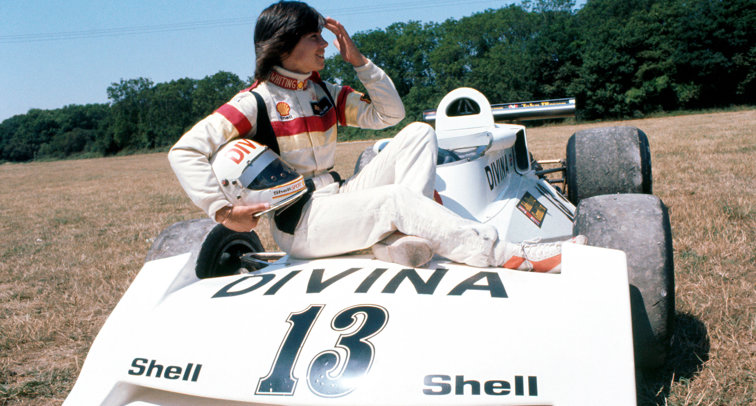 Imaginea articolului Femeile pilot din Formula 1. Cine sunt eroinele care şi-au făcut curaj să concureze într-un sport specific bărbaţilor