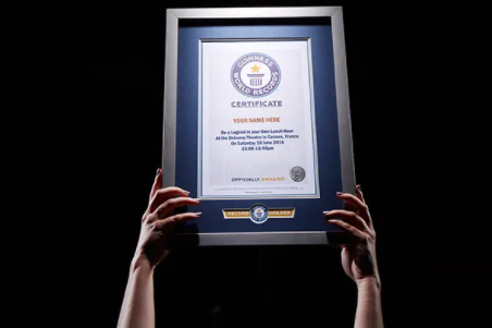 Imaginea articolului Astăzi este Guinness World Records Day. Iata cele mai interesante lucruri despre Cartea Recordurilor