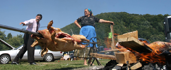 Festivalul romilor de la Costeşti
