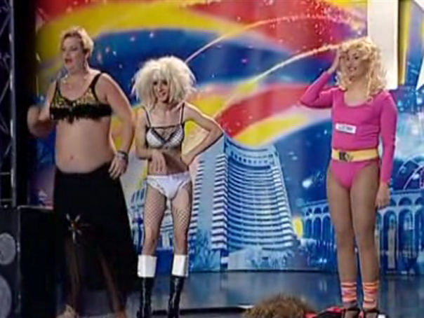 concept Go back librarian Madonna, Shakira şi Lady Gaga au făcut senzaţie la "Românii au talent" -  VIDEO