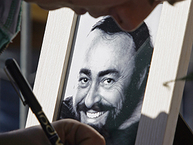 Imaginea articolului Christmas Edition Of Proms Of Delight Held In The Honor Of Pavarotti