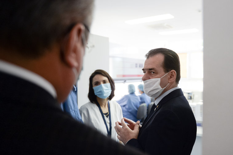Imaginea articolului Ludovic Orban announces resumption of influenza vaccine production at "Cantacuzino"