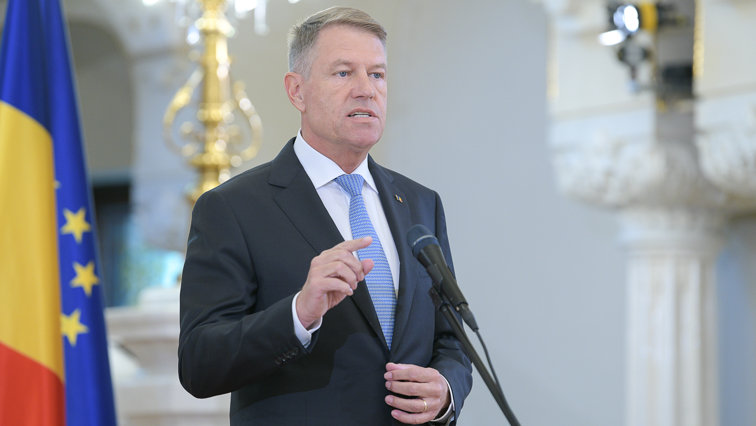 Imaginea articolului Iohannis:If we wear masks and keep the distance,many restrictions will be lifted as soon as possible