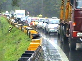 Imaginea articolului Romanian Authorities To Ban Heavy Traffic On National Road 1 In ‘08
