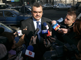 Imaginea articolului Romanian Ex-Transport Min Took Note Of Corruption Charges Against Him