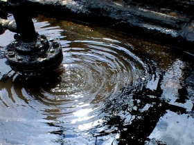 Imaginea articolului Old Probe Bursts, Scatters 1,000 Liters Of Crude Oil In Eastern Romania