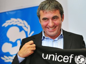 Imaginea articolului Romanian Football Legend Hagi Appointed UNICEF Ambassador