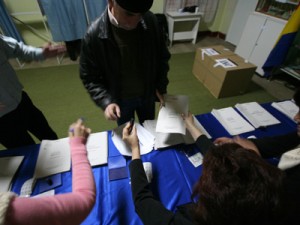 Imaginea articolului Power Outage Leaves 12 Polling Stations In The Dark, E Romania