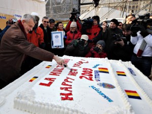 Imaginea articolului Bucharest Makes World Record Bid With 281-Kilo Cake