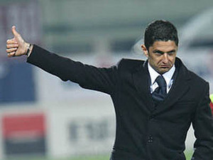 Imaginea articolului Razvan Lucescu Named Romania Coach